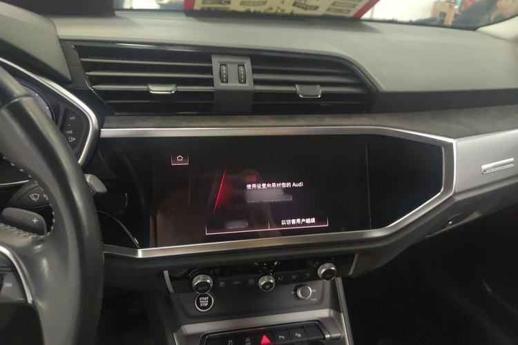 Used Audi Q3 2022 35 TFSI Fashion Dynamic Model
