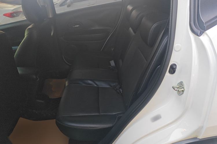 Used Honda Vezel 2020 1.5L CVT Pioneer Edition
