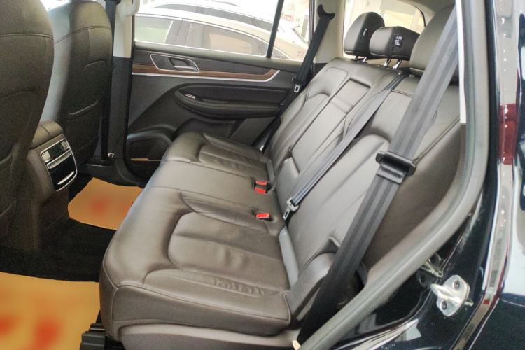 Used Roewe RX8 2019 30T Smart Connectivity Two-Wheel Drive Supreme Flagship Edition