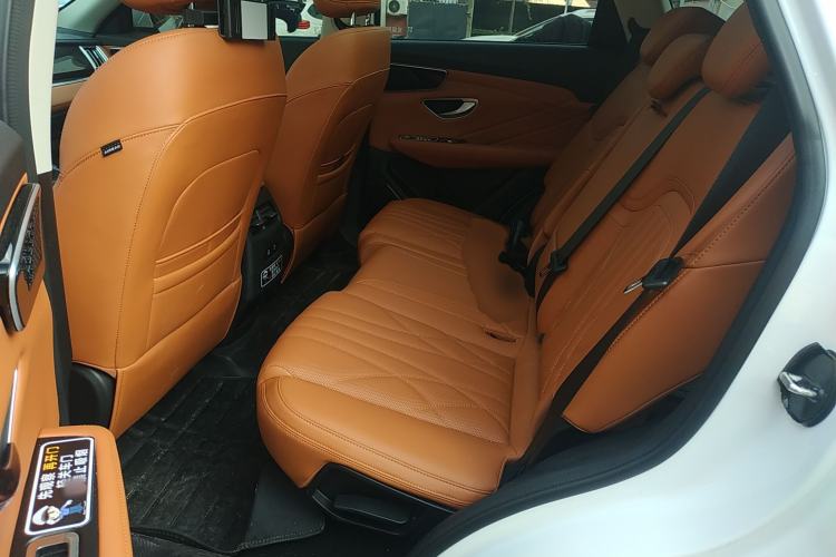 Used  Shanhai L7 2024 1.5T 120 km MAX 7-Seater
