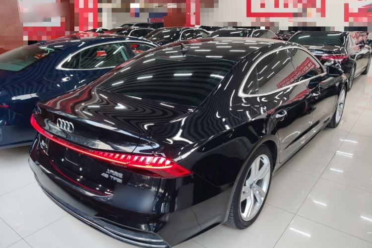 Used Audi A7L 2022 45 TFSI S-line Dream-Building Edition
