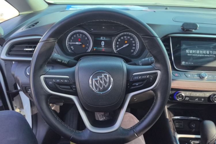 Used Buick GL6 2019 18T 6-Seater Connected Luxury Version China VI Standard
