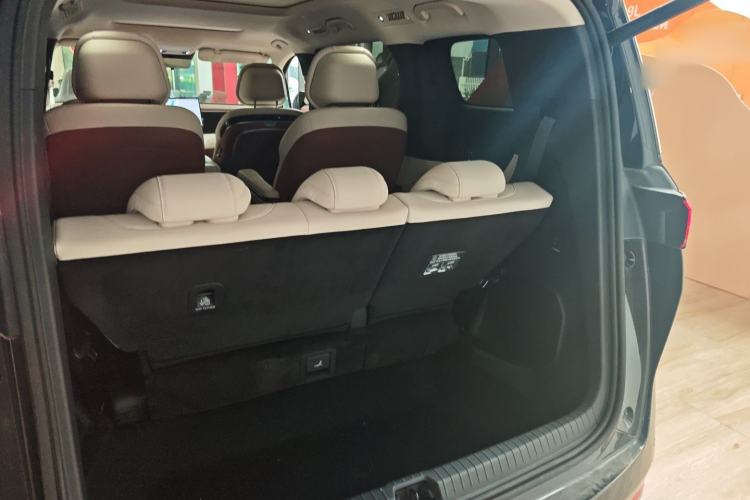 Used BYD Xia 2025 DM-i 1.5T 180km Beyond Edition
