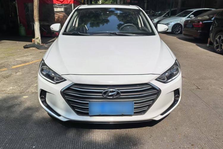 Used Hyundai Elantra 2016 1.6L Automatic ZhiXuan – Elite Version
