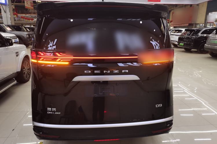 Used Denza D9 2022 DM-i 970 Four-Wheel Drive Flagship Model