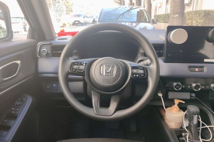 Used Honda Vezel 2026 Model 1.5L CVT Pioneer Edition
