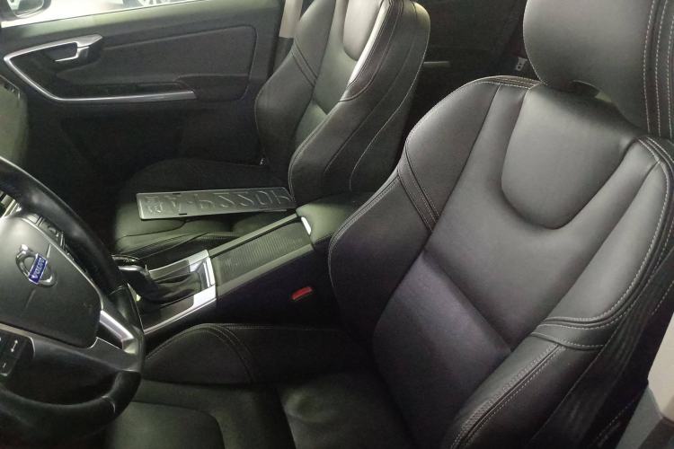 Used Volvo XC60 2015 T5 AWD Zhiyuan Edition