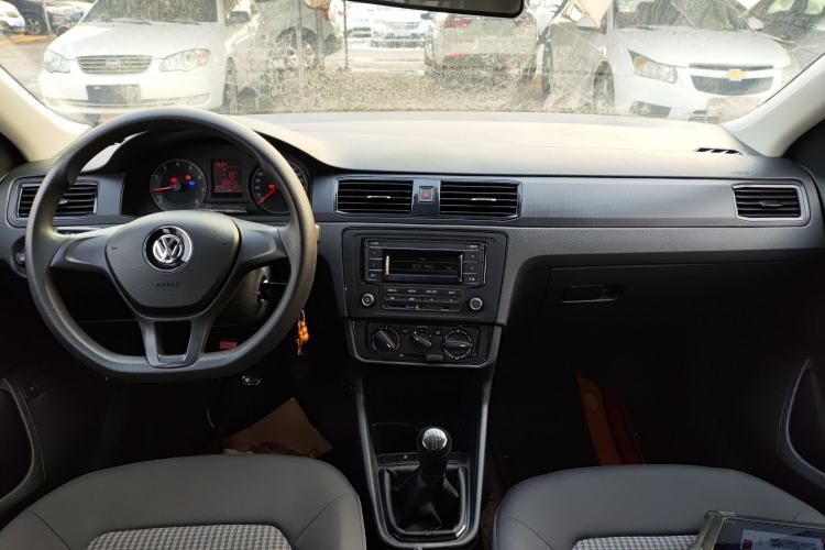 Used Volkswagen Santana 2019 1.5L Manual Fashion Edition China VI Standard
