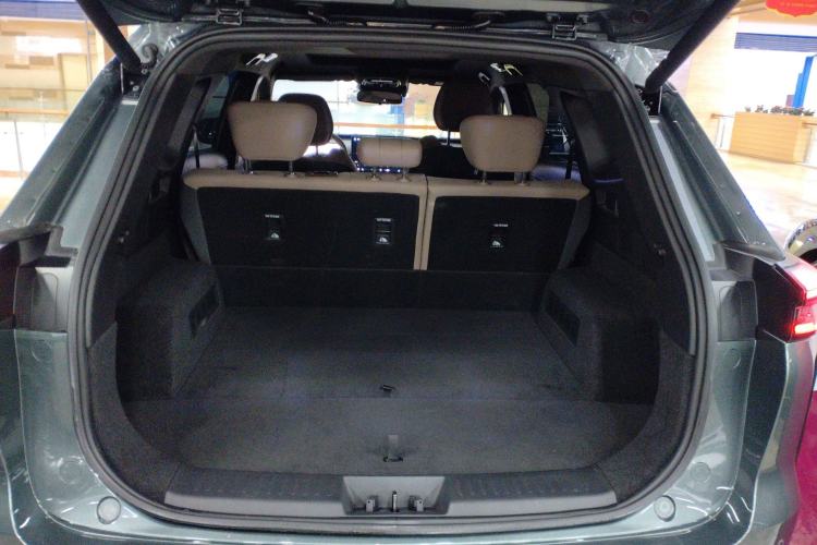 Used Chery Tiggo 8 PLUS 2025 290TGDI DCT Prestige 5-Seater