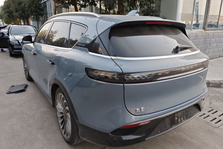 Used VOYAH FREE 2021 Four-Wheel Drive Standard Range-Extended Exclusive Luxury Package