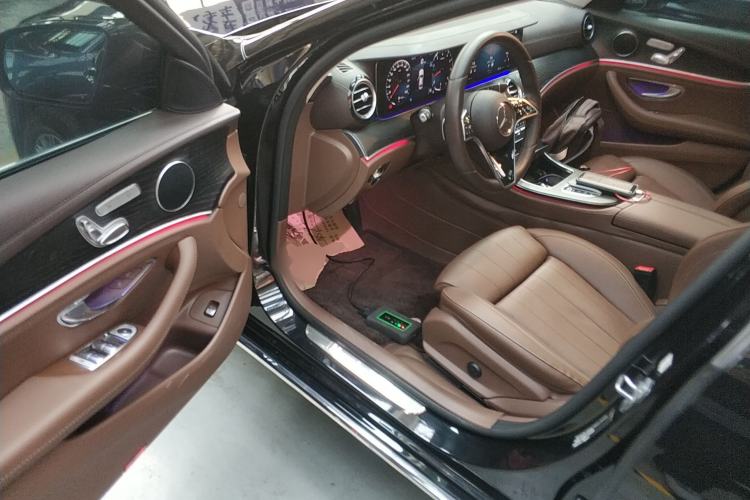 Used Mercedes-Benz E-Class 2022 Second Facelift E 300 L Fashion Edition
