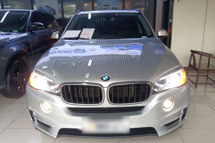 Used BMW X5 2016 xDrive35i parallel import
