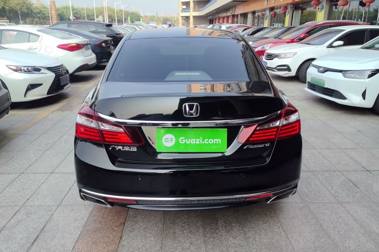 Used Honda Accord 2016 2.0L Elite Edition
