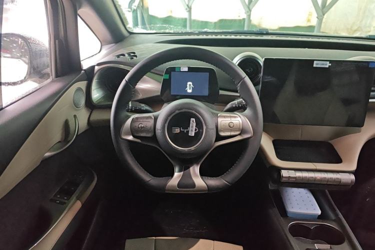 Used BYD Dolphin 2025 420km Free Edition
