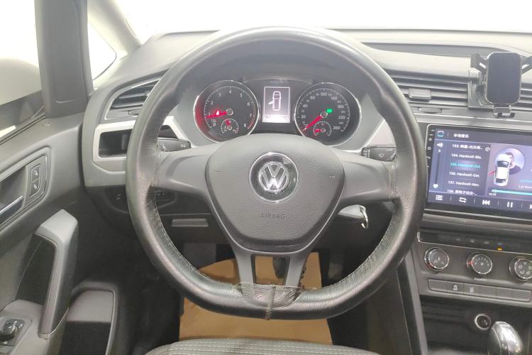 Used Volkswagen Touran 2016 Touran L 280TSI DSG Style Edition
