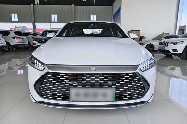 Used BYD Qin PLUS 2021 DM-i 120KM Prestige Model
