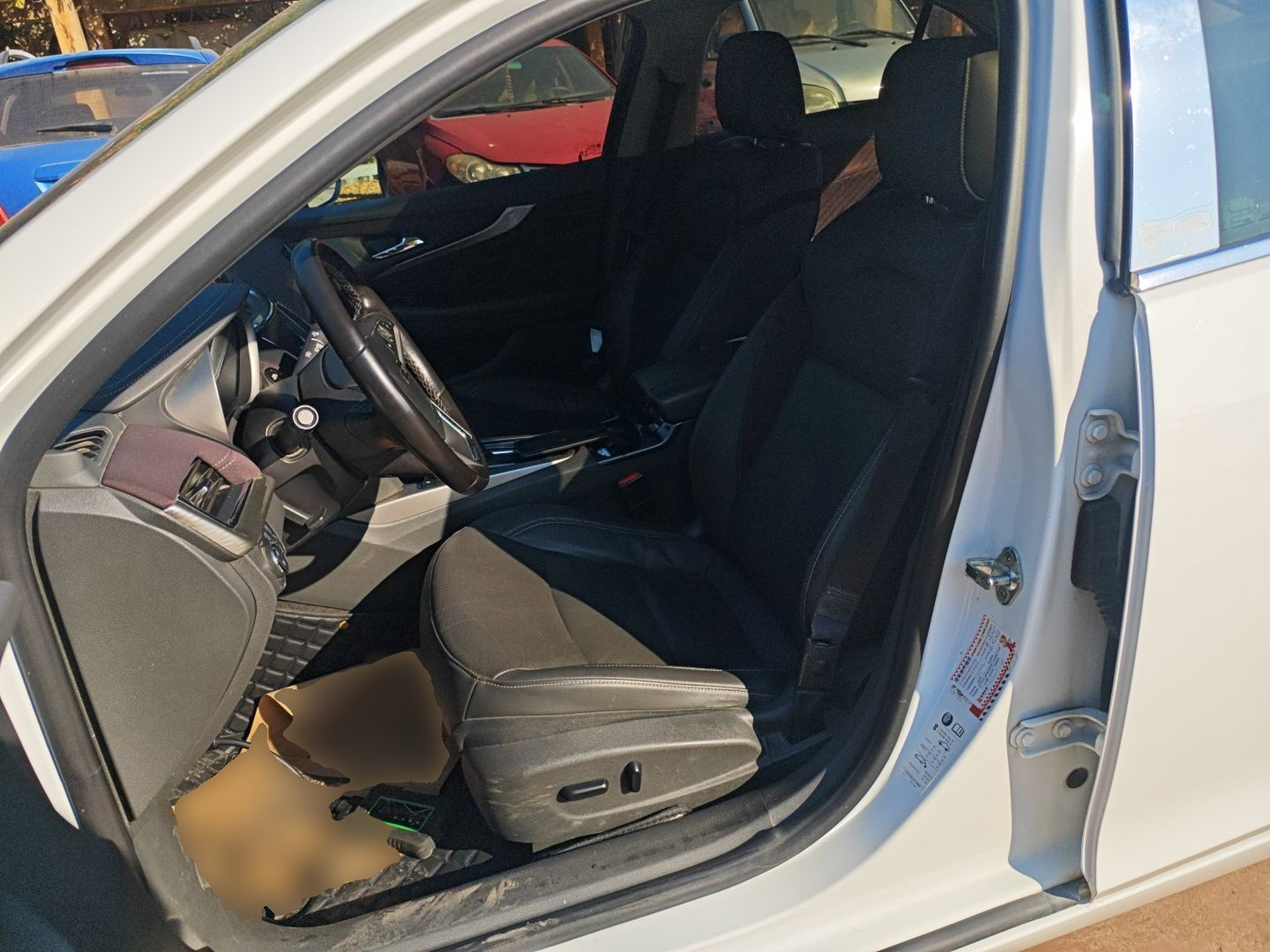 Переднее сиденье в автомобиле