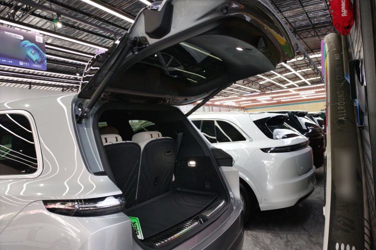 Used Li Auto L9 2022 Max model