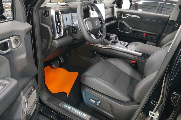 Used JETOUR Traveler 2023 2.0T All-Wheel-Drive CrossPRO
