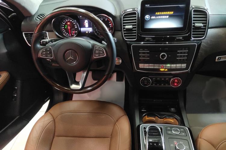 Used Mercedes-Benz GLS 2018 GLS 400 4MATIC Luxury Model
