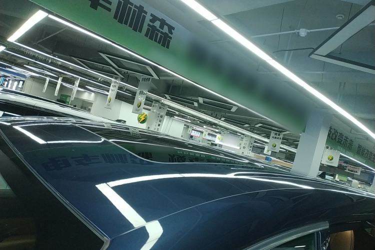 Used Denza D9 2022 DM-i 970 Four-Wheel Drive Prestige Model
