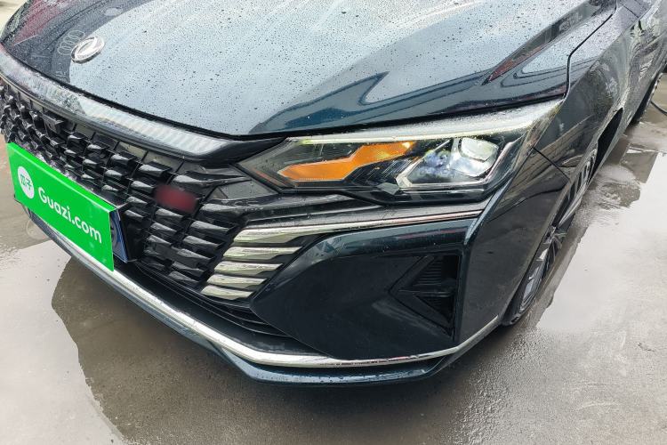 Used Dongfeng Aeolus Yixuan MAX 2023 1.5T Ultra-Stylish Trendsetting Dad Edition