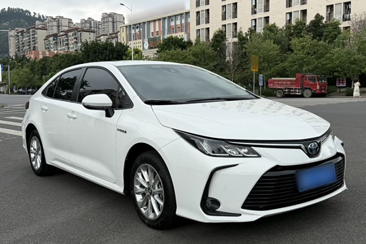 Used Toyota Corolla 2021 Dual-Motor 1.8L E-CVT Elite Edition
