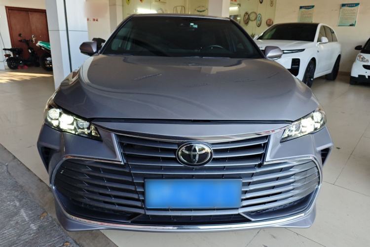 Used Toyota Avalon 2019 2.0L Luxury Edition China VI Standard
