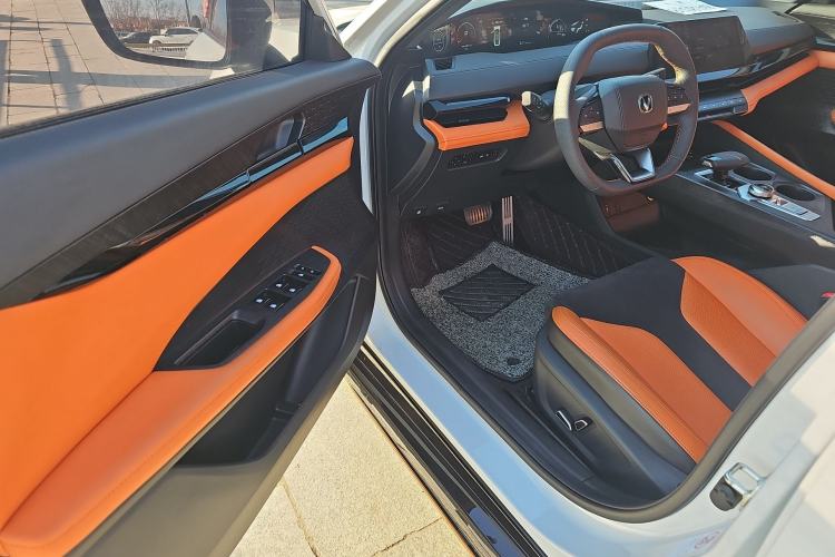 Used Changan UNI-V 2023 2.0T Sport Edition