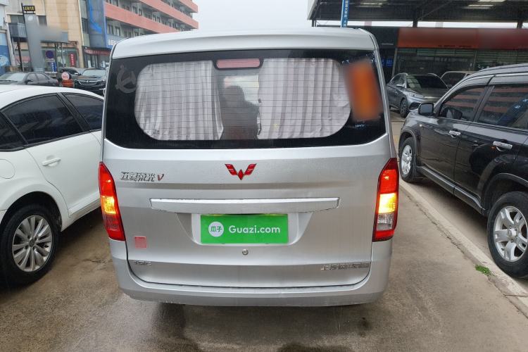 Used Wuling Rongguang V 2016 1.2L Standard Version
