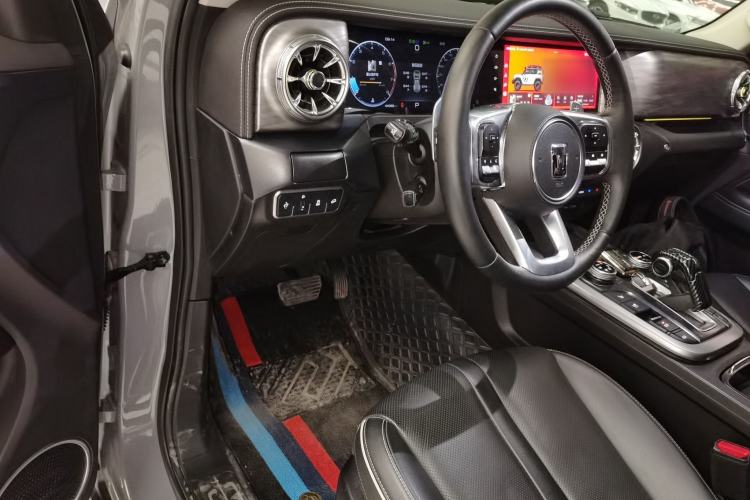 Used Tank 300 2023 City Edition 2.0T—Stylish as Ever
