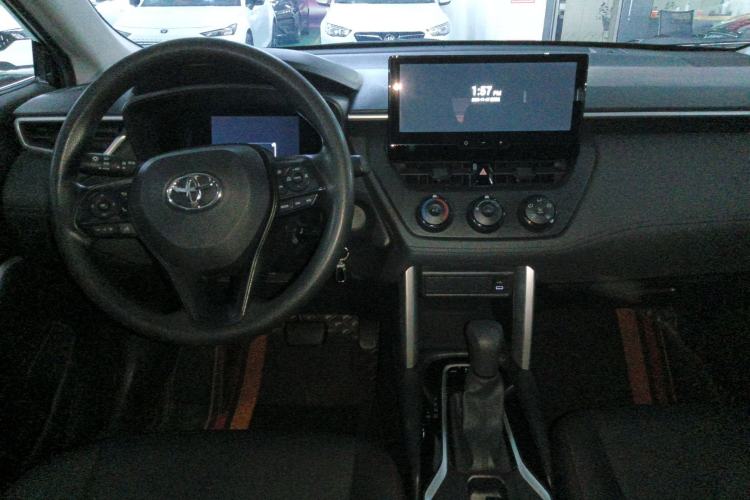 Used Toyota Corolla Cross 2023 2.0L Pioneer Edition

