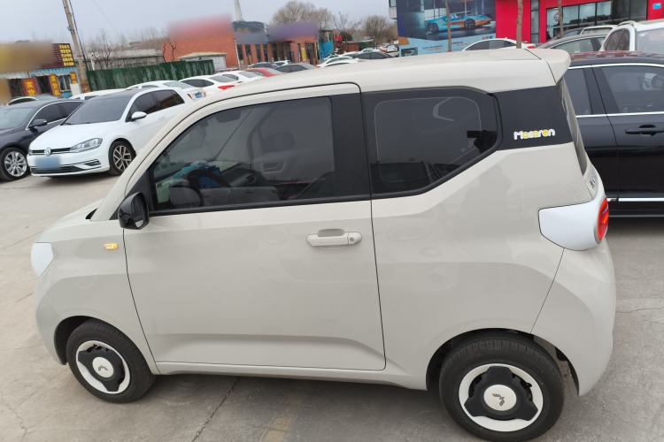 Used Wuling Hongguang MINIEV 2024 3rd Generation 215km Youth Edition
