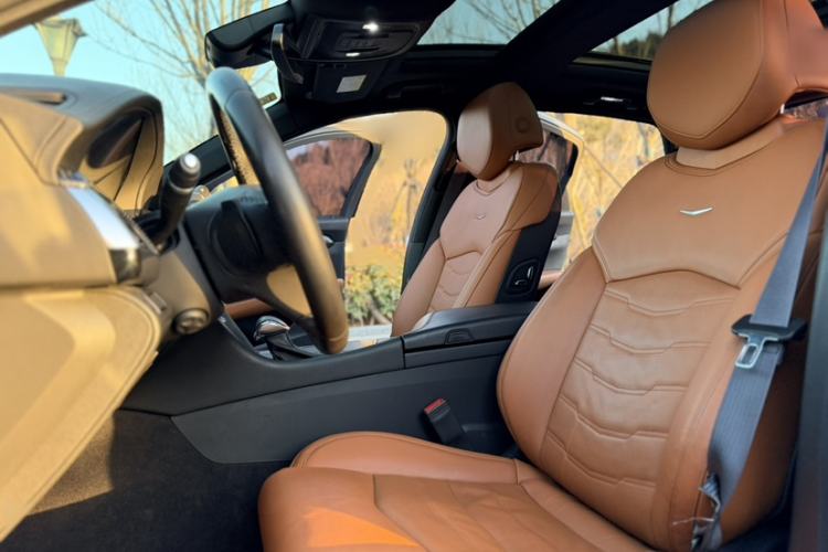 Used Cadillac CT6 2017 28T Premier Model
