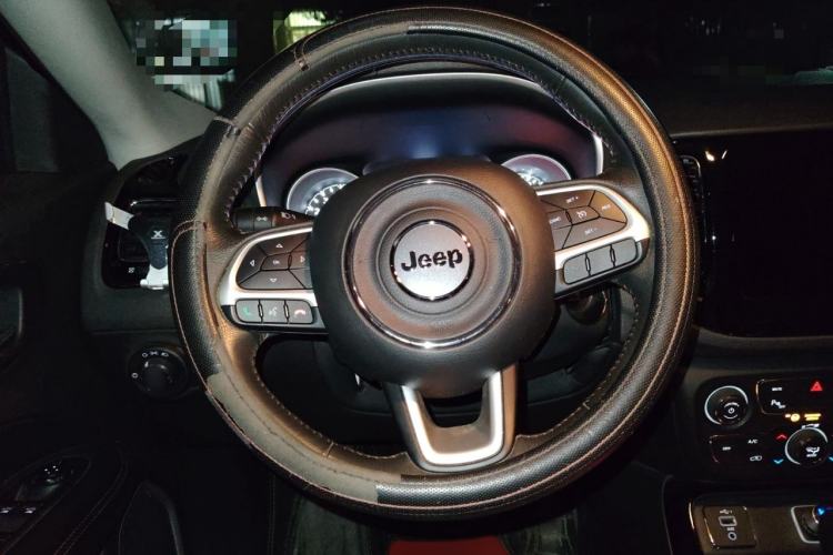 Used  Compass 2019 220T Automatic Family Edition