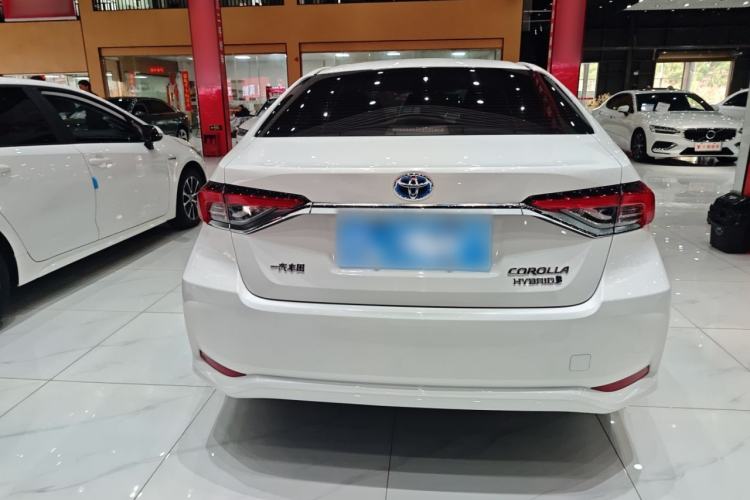 Used Toyota Corolla 2021 Dual-Motor 1.8L E-CVT Elite Edition
