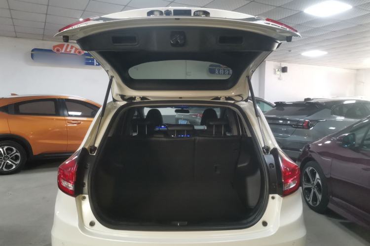 Used Honda Jade 2020 1.8L automatic Comfort version
