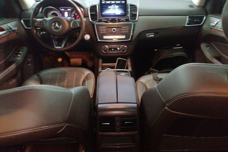 Used Mercedes-Benz GLE 2018 GLE 320 4MATIC Dynamic Edition Collector's Edition
