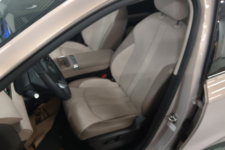 Used MG ES5 2025 525max Rear-Drive Intelligent Driving Version
