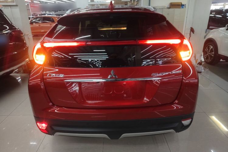 Used Mitsubishi Eclipse Cross 2019 1.5T CVT Two-Wheel Drive Dream Edition China VI Standard
