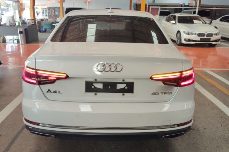 Used Audi A4L 2019 40 TFSI Ambition China VI
