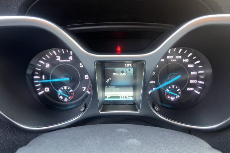 Used JMC Yusheng S330 2016 1.5L GTDi Automatic Two-Wheel Drive Prestige Edition
