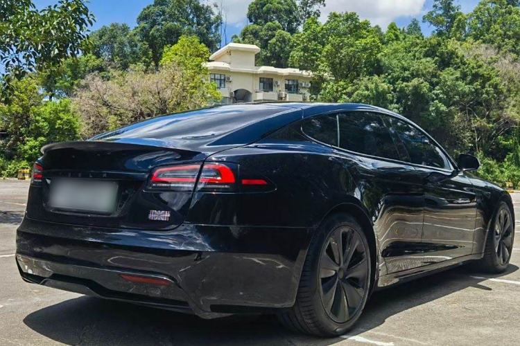 Used Tesla Model S 2023 Three-Motor All-Wheel-Drive Plaid Version
