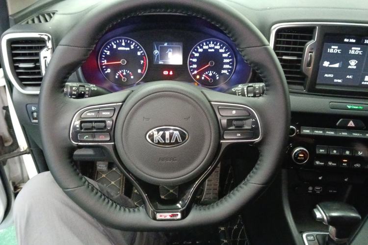 Used Kia KX5 2016 1.6T Automatic Two-Wheel Drive DLX
