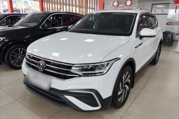 Used Volkswagen Tiguan L 2024 300TSI Automatic Two-Wheel Drive Smart Edition
