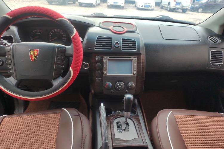 Used Roewe W5 2014 1.8T 2WD Automatic Tharu Special Edition
