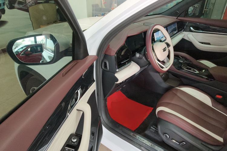 Used Geely Auto Monjaro L 2021 2.0TD DCT EVO Two-Wheel Drive Prestige Version
