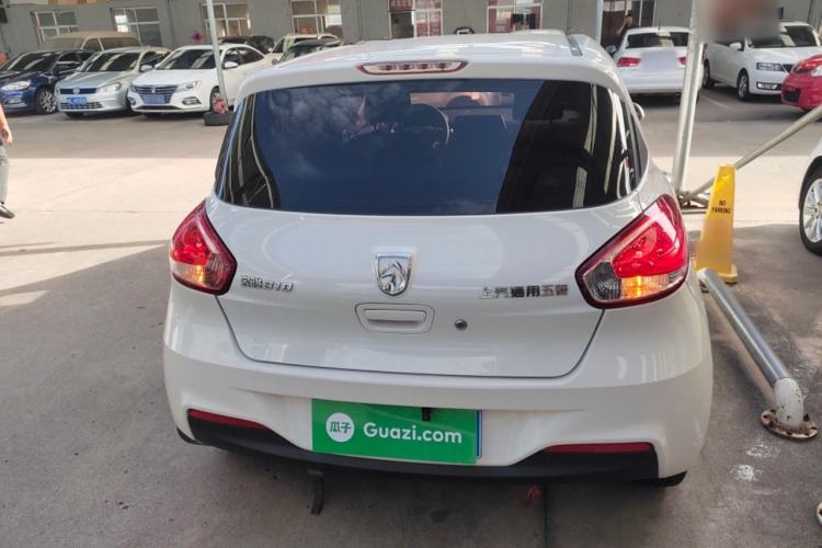 Used Baojun 310 2016 1.2L manual Comfort trim level
