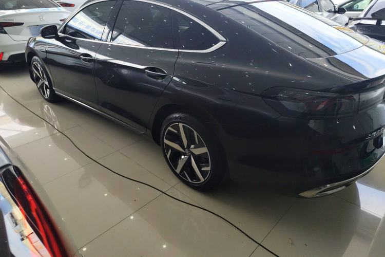 Used Volkswagen Lamando 2023 Lavida L 280TSI DSG Cool & Spicy Edition