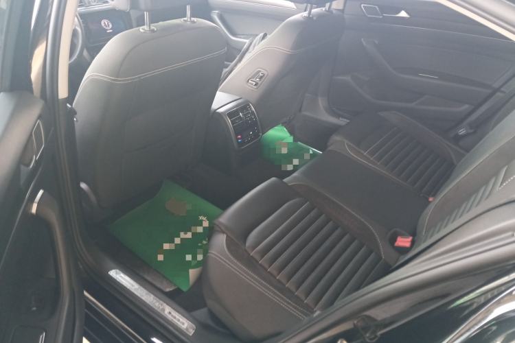 Used Volkswagen Magotan 2020 330TSI DSG Leading Model
